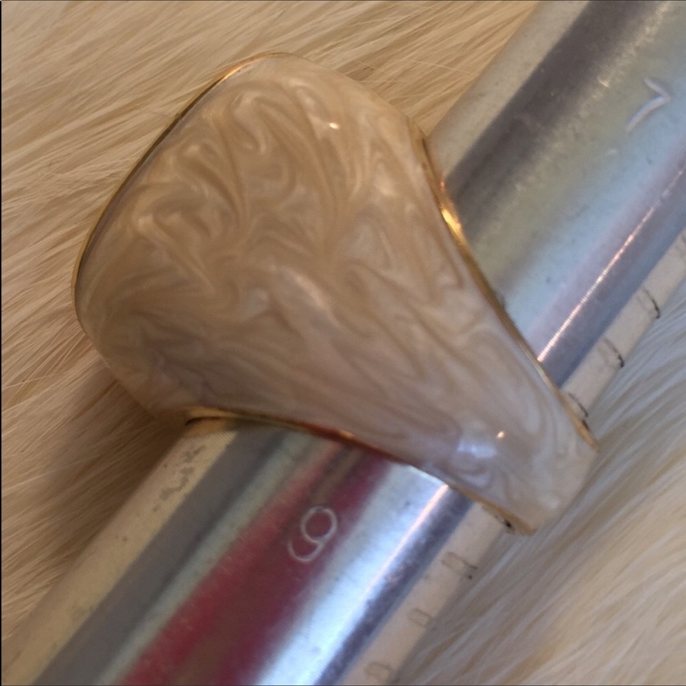 Lauren G. Adams CanaryYellow Champagne Cocktail8.4 - Picture 5 of 8